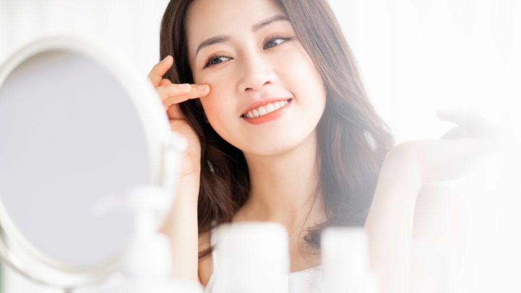 sai lầm skincare buổi sáng