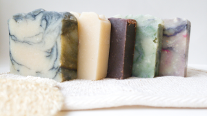 xà phòng trị mụn